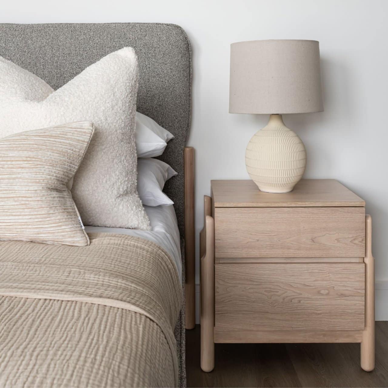 Cove Bed in Grey