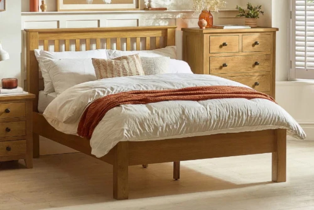 Amsterdam Light Oak Low Foot End Bed