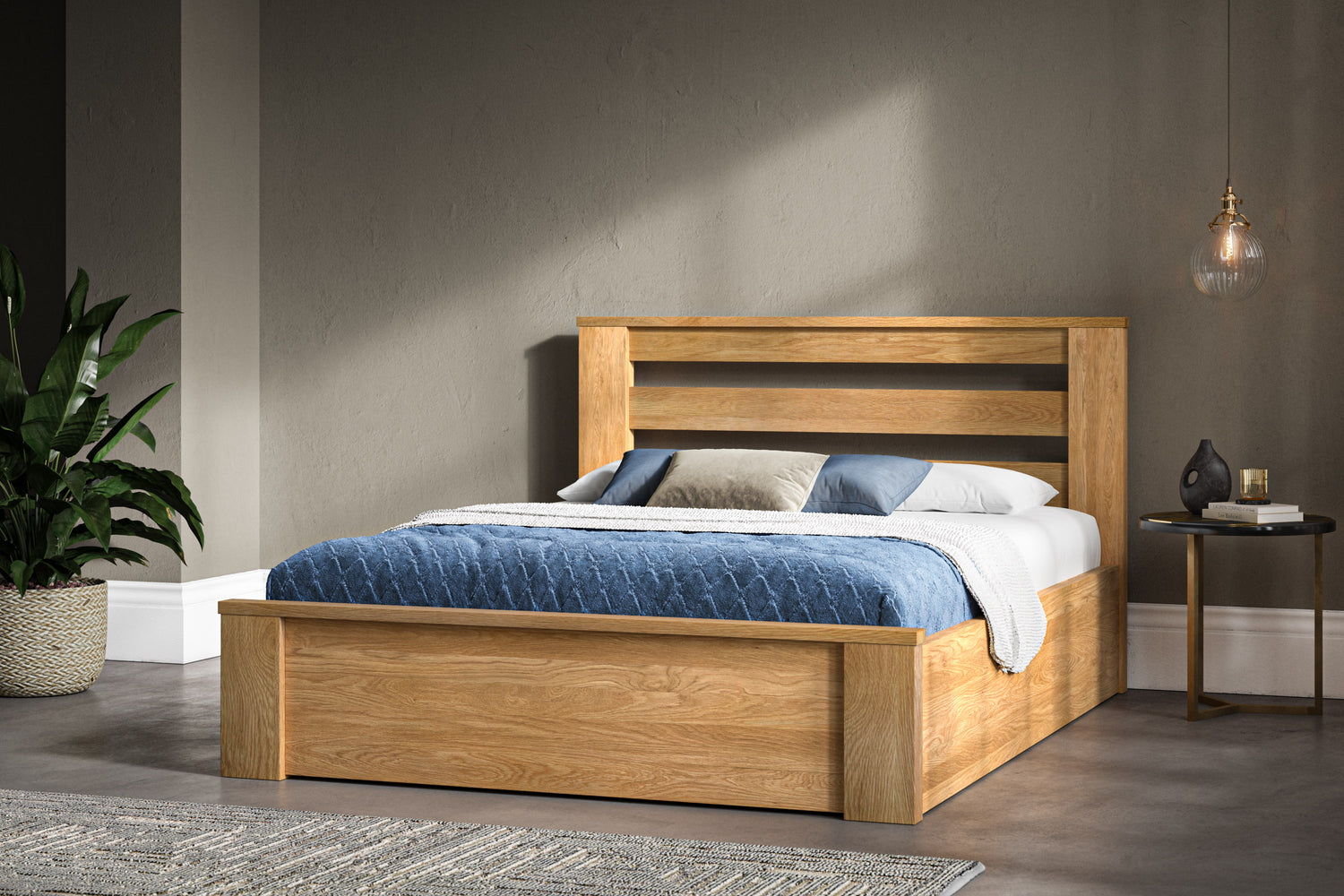 Charnwood Solid Oak Double Ottoman Bed