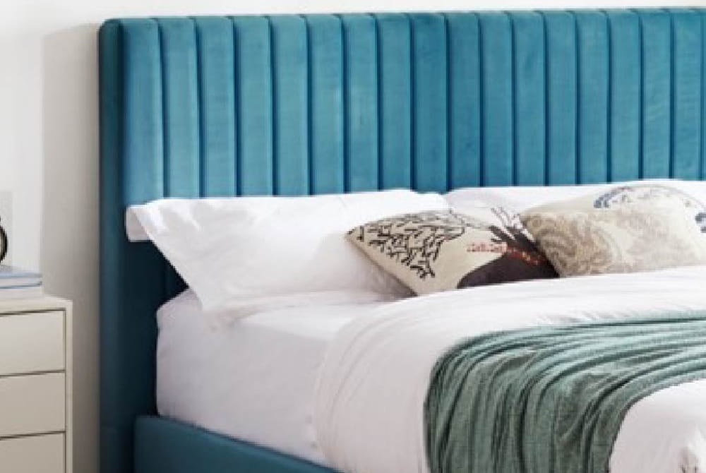 Ophelia Teal Velvet Double Ottoman Bed