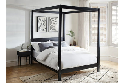Roxanne Canopy Bed